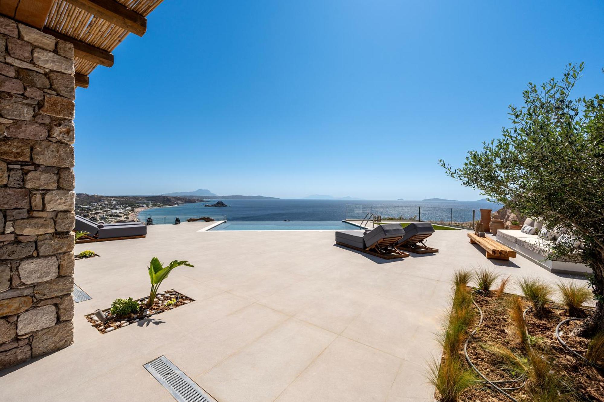 Mousonas Luxury Living Apartment Kampos  ภายนอก รูปภาพ